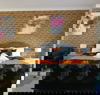 Motel Views Yackandandah - Accommodation VIC