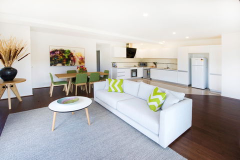 Phillip Island Towers - Accommodation VIC 0