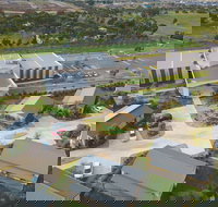 Quality Suites Seasons 5 Resort - Accommodation VIC