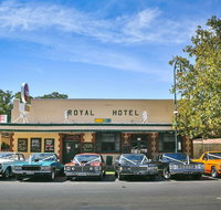 Royal Hotel Motel Wentworth - Accommodation VIC