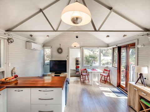 Serenity Cottage - Accommodation VIC 0