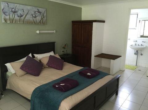Sinclairs Country Retreat - Accommodation VIC 0