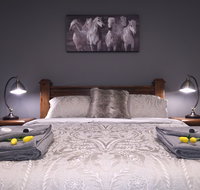 Swagman Homestead at Stockman's Ridge Wines - Accommodation VIC