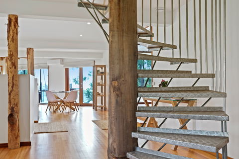 Tura Tree House - Accommodation VIC 2