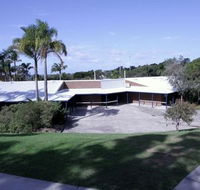 Bay Hotel Motel - Accommodation VIC