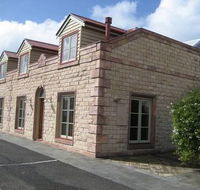 54 on Bank - Accommodation VIC