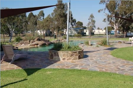 Apollo Gardens Caravan Park - Accommodation VIC 3