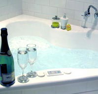Clonmara Cottages - Accommodation VIC