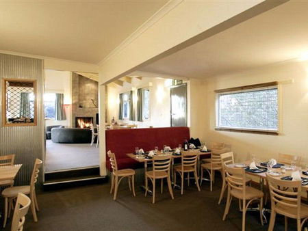 Cooroona Alpine Lodge - Accommodation VIC 1