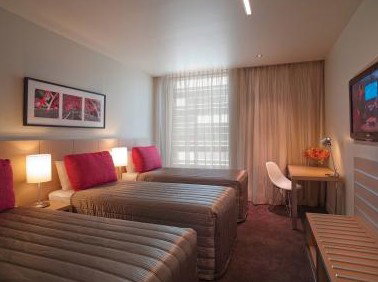 Travelodge Docklands - Accommodation VIC 1