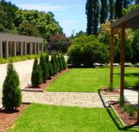 Grevillea Gardens - Accommodation VIC