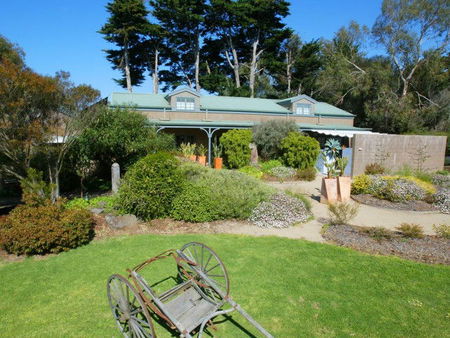 Hill Of Content - Accommodation VIC 1