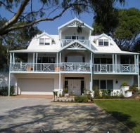 Silver Waters Bed and Breakfast - Accommodation VIC
