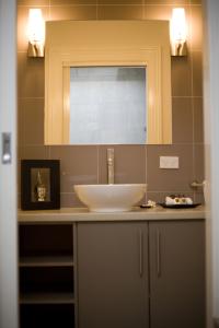Gallery Apartments - Accommodation VIC 2