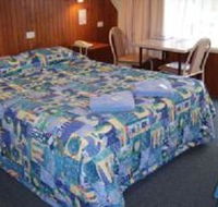 Pelicans Motel San Remo - Accommodation VIC