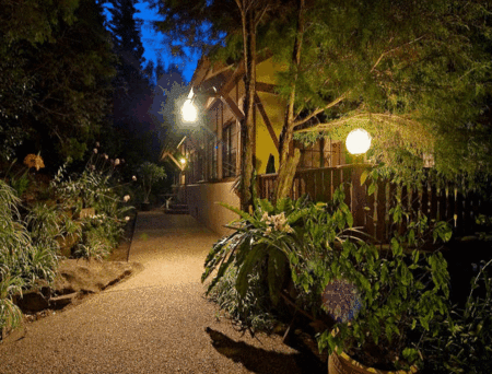 Christel And Tony's Chalet - Accommodation VIC 2