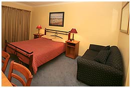 Atwood Motor Inn - Accommodation VIC 2