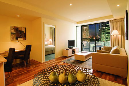 Oaks On Lonsdale - Accommodation VIC 0