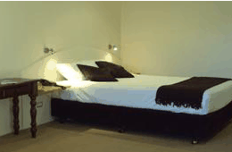 Beachfront Family Resort - Accommodation VIC 2