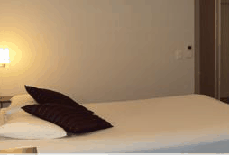 Beachfront Family Resort - Accommodation VIC 4