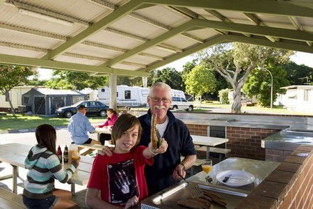 Silver Sands Holiday Park - Accommodation VIC 2