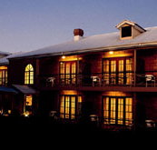 Bungunyah Manor Resort - Accommodation VIC