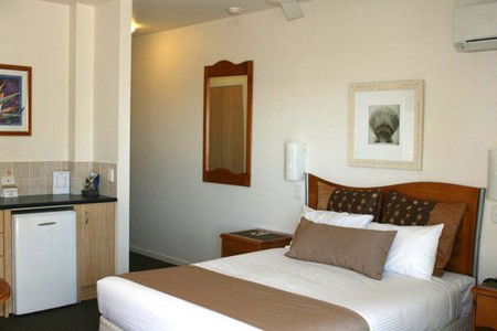 Yamba Beach Motel - Accommodation VIC 0