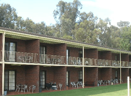 Tocumwal Golf Resort - Accommodation VIC 3