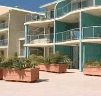 Waldorf Apartment Hotel - Accommodation VIC