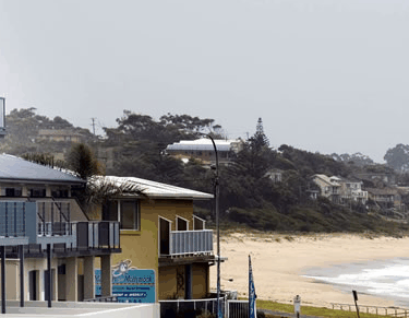 Mollymook Beachfront Executive Apartments - Accommodation VIC 3