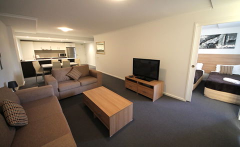 Mantra Aqua - Accommodation VIC 1