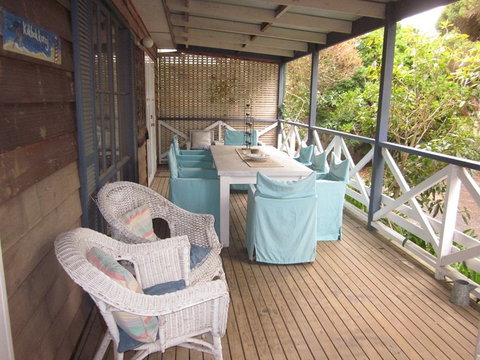 Judith Wright Stockdale & Leggo Real Estate - Accommodation VIC 1