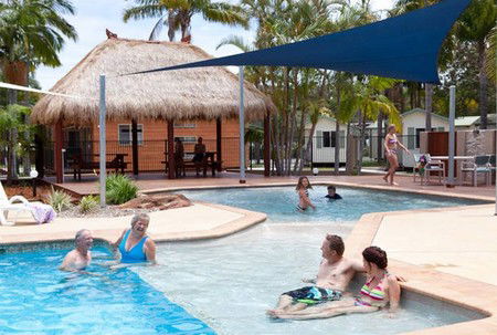Blue Dolphin Resort & Holiday Park - Accommodation VIC 0