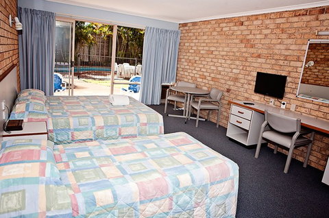 Sunshine Coast Motor Lodge - Accommodation VIC 0