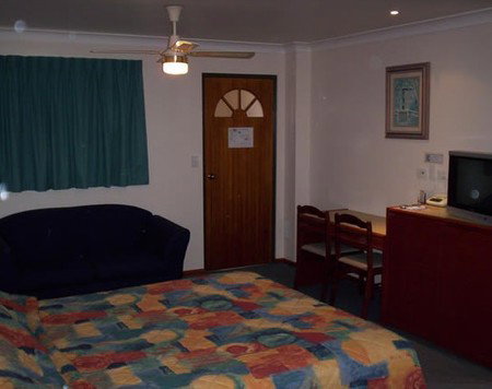 Carseldine Court Motel & Aspley Motel - Accommodation VIC 4