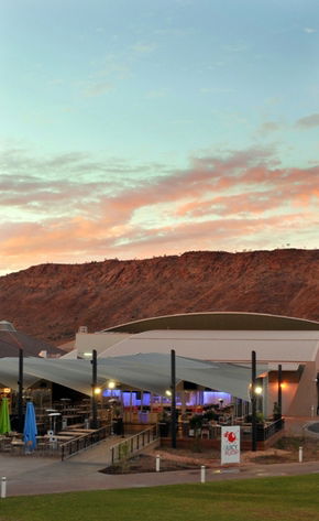 Lasseters Hotel Alice Springs - Accommodation VIC 2