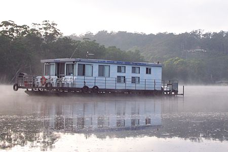 Clyde River Houseboats - Accommodation VIC 1