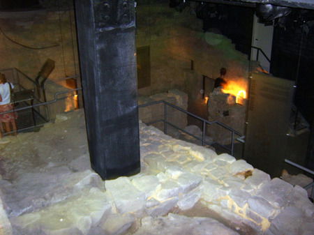 The Rocks Ghost Tours - Accommodation VIC 2