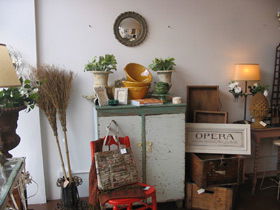 SavvyShopTours - Accommodation VIC 0