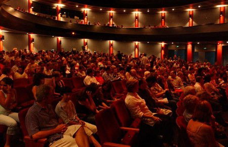 Riverside Theatre - Accommodation VIC 3