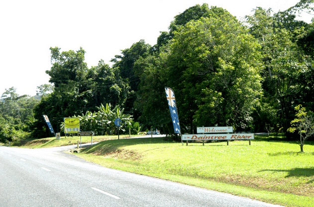 Bruce Belchers Daintree River Cruise - Accommodation VIC