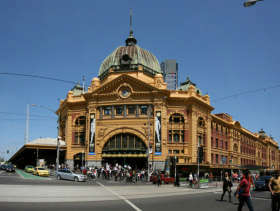 Melbourne By Foot - Accommodation VIC 3