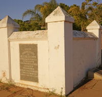 Morrell Memorial - Accommodation VIC