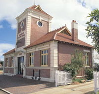Merredin Town Hall - Accommodation VIC