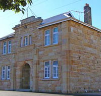 Memorial Hall - Accommodation VIC