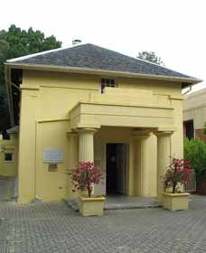 Francis Burt Law Education Centre And Museum - Accommodation VIC 0