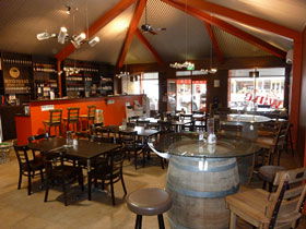 Terra Rossa Wine Club - Accommodation VIC 0