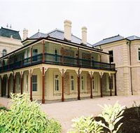 Auchendarroch House and Wallis Tavern - Accommodation VIC
