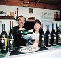 Viking Wines - Accommodation VIC
