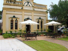 Domain Day - Accommodation VIC 0